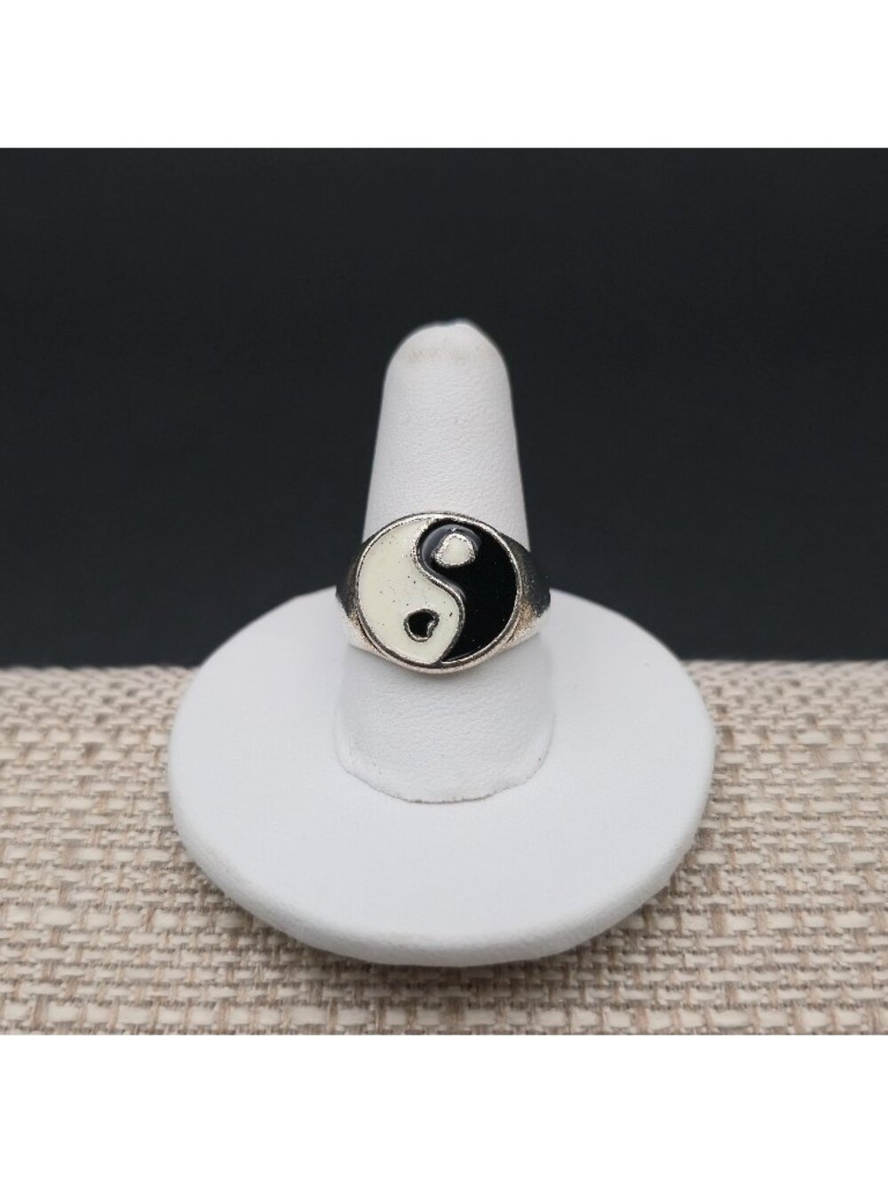 Size 7.75 Yin Yang Ring - Retro Enamel Balance Signet Ring For Men Women A8105